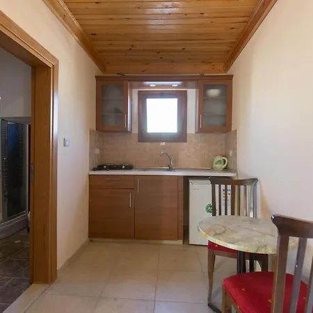 Kusadasi'nda 3 Adet Bungolov Chalet *